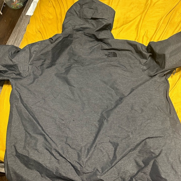 The North Face - Picture 10 of 13